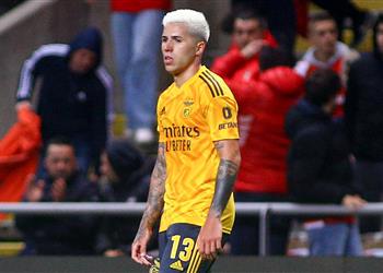 تقارير برتغالية خطوة تفصل إنزو فرنانديز عن الانتقال إلى تشيلسي