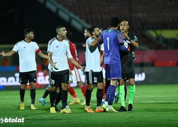 محمد يوسف لا أعلم لمن احتسبت ركلة جزاء الأهلي ضد طلائع الجيش