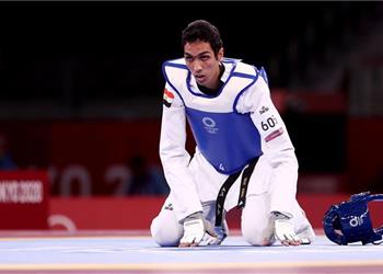 اللجنة الأولمبية تهنئ سيف عيسى على صدارة التصنيف العالمي للتايكوندو