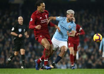 أجويرو يقدم نصيحة لـ ميسي والأرجنتين بشأن فان دايك قبل مواجهة هولندا