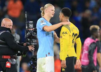 جوارديولا يطلب من هالاند مساعدته في ضم بيلينجهام