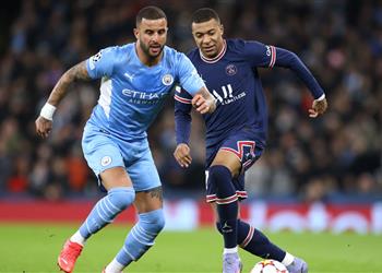 ووكر محذر ا مبابي قبل مباراة إنجلترا وفرنسا لن أفرش السجادة الحمراء أمامك لتسجل