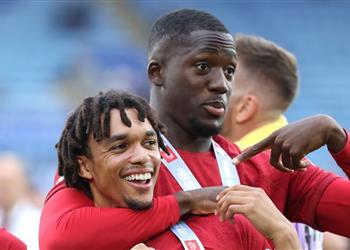 كوناتي يكشف رسالة أرنولد له قبل مباراة فرنسا وإنجلترا في كأس العالم