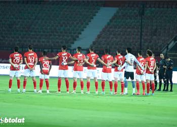 محمد عبد الجليل لاعب الأهلي ي عاني من ضغوط نفسية وليس في قمة تركيزه
