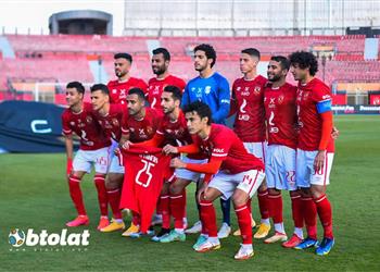 ثنائي الأهلي يطيران إلى الإمارات بعد تعافيهما من كورونا