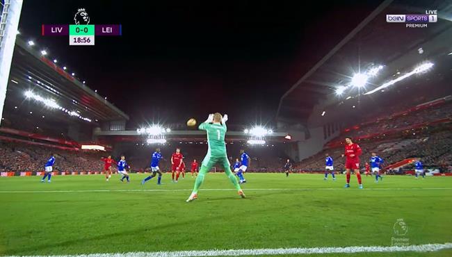 تصدي شمايكل يحرم ارنولد من تسجيل هدف لليفربول