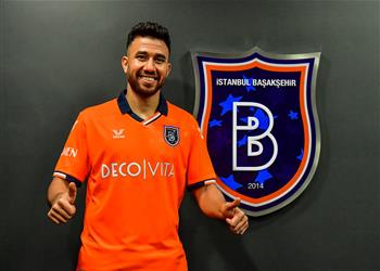 تريزيجيه يشارك في تدريبات باشاك شهير قبل مواجهة غازي عنتاب