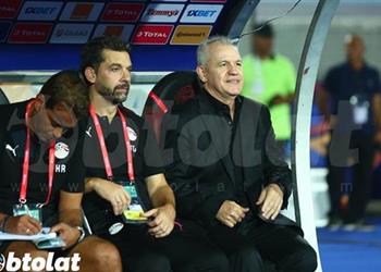 مساعد أجيري لـ بطولات الأهلي كان أفضل من مونتيري ويستطيع تحقيق المركز الثالث بشرط