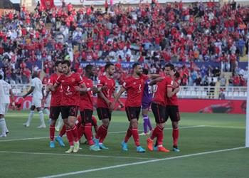 فيديو تصويبة صاروخية عمرو السولية يسجل هدف الأهلي الرابع أمام الهلال