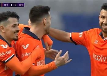 فيديو في المشاركة الأولى تريزيجيه يتناسى أحزانه الإفريقية ويقود باشاك شهير للفوز على غازي عنتاب