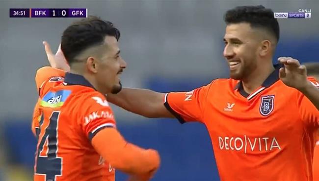 اسيست تريزيجية في مباراة باشاك شهير وغازي عنتاب بالدوري التركي