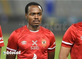 طبيب الأهلي يعلن موعد عودة بيرسي تاو