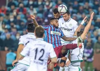 بمشاركة كوكا كونيا سبور يسقط أمام طرابزون ويقربه من لقب الدوري التركي
