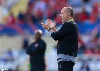 بعد الهزيمة من الأهلي الهلال يعلن فسخ عقد جارديم ويكشف عن المدرب الجديد