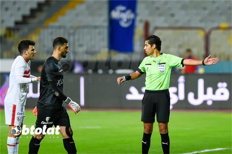 احمد الغندور في مباراة الزمالك وسموحة