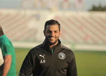 بيراميدز يحتفل برحيل مدربه إلى منتخب الإمارات