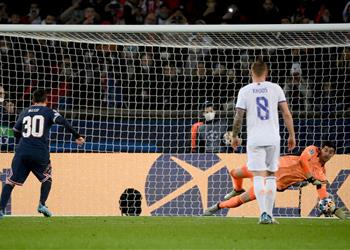 فيديو ميسي يهدر ركلة جزاء في مباراة باريس سان جيرمان وريال مدريد