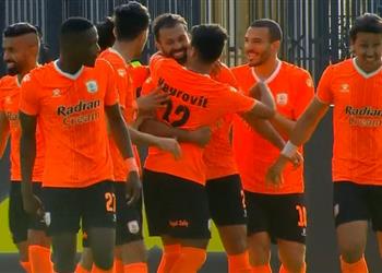 فيديو فاركو يفوز على إنبي بهدف وحيد في الدوري المصري