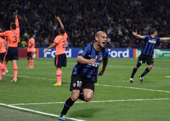 شنايدر يكشف حيلته للاعبي إنتر ميلان ويؤكد ليفربول ليس مثل برشلونة في 2010