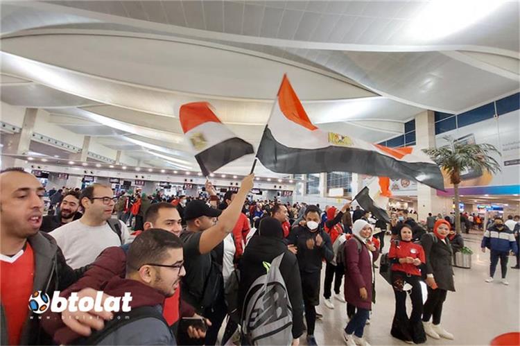 جماهير منتخب مصر في المطار