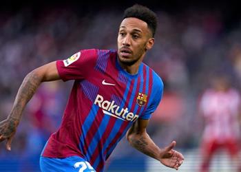 تشكيل برشلونة أمام نابولي في الدوري الأوروبي أوباميانج يقود الهجوم