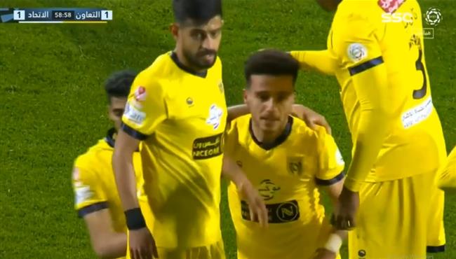 هدف مصطفي فتحي في مرمي الاتحاد بالدوري السعودي