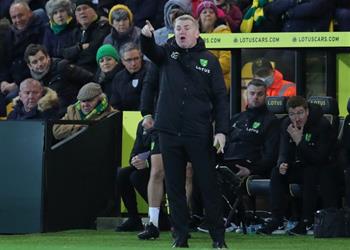 مدرب نورويتش سيتي من الصعب إيقاف ليفربول وعلينا الحد من أخطائنا