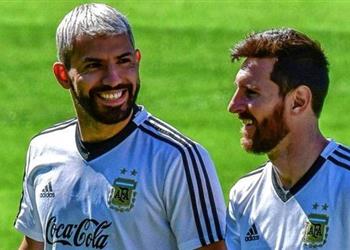 أجويرو تحدثت مع سكالوني وسأتواجد مع منتخب الأرجنتين في مونديال قطر
