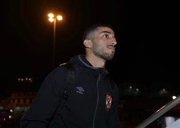 بعثة الأهلي تصل القاهرة بعد التعادل مع الهلال في دوري أبطال إفريقيا