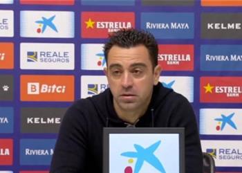 تشافي يوضح موقف أروخو وديباي من مباراة فالنسيا ويؤكد هدفنا النقاط الثلاث في ميستايا