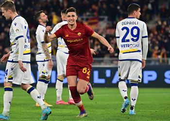 فيديو روما ينجو من فخ فيرونا ويحول هزيمته لتعادل قاتل في مباراة طرد مورينيو