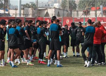 موسيماني يحاضر لاعبي الأهلي بالفيديو كونفرانس وميشيل يانكون أوروبا تعلم قيمة الشناوي