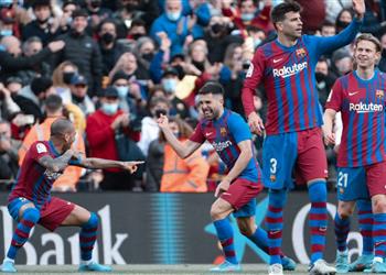 تشكيل برشلونة ضد فالنسيا في الدوري الإسباني تغييرات عديدة