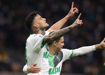 فيديو إنتر ميلان يفرط في صدارة الكالتشيو ويسقط بثنائية أمام ساسولو