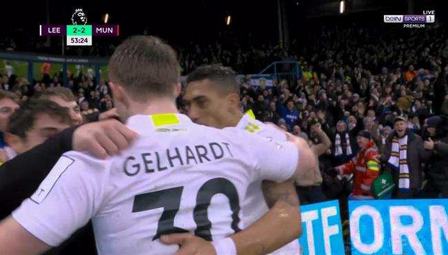 هدفين في دقيقه لليدز يونايتد في مرمي مانشستر يونايتد بالدوري الانجليزي