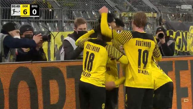 اهداف مباراة بوروسيا دورتموند وبوروسيا مونشنجلادباخ 6 0 الدوري الالماني