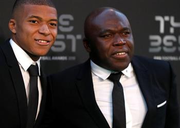 سبورت تنشر تصريحات سابقة لوالد مبابي تتنبأ بالوجهة المقبلة لنجله