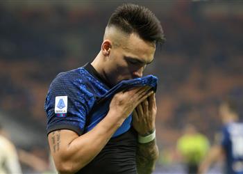 تقارير إنتر ميلان يضحي بـ لاوتارو بعد اهتمام ليفربول وأتلتيكو مدريد