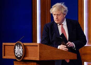 رئيس الوزراء البريطاني يطالب يويفا بتغيير ملعب نهائي دوري أبطال أوروبا