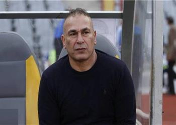 إبراهيم حسن موسيماني يضع لاعب الأهلي في رأسه ومنعوا بث حلقة حسام على قناة النادي