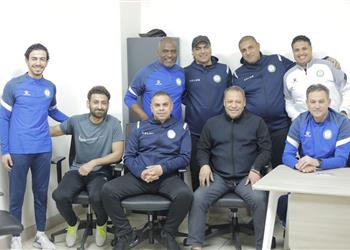 ضياء السيد يتابع تدريبات البنك الأهلي قبل مباراتي مصر والسنغال