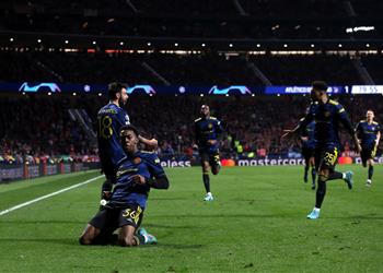 فيديو البديل إيلانجا يخطف تعادلا قاتلا لمانشستر يونايتد أمام أتلتيكو مديد في دوري الأبطال