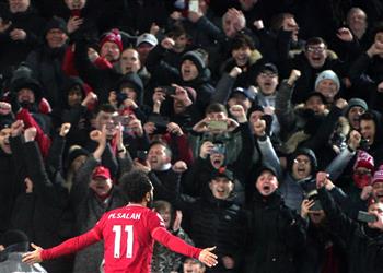 فيديو محمد صلاح يسجل هدف ليفربول الثالث أمام ليدز يونايتد