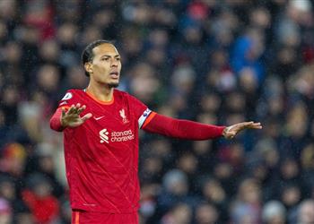 فان دايك قبل نهائي كأس كاراباو تشيلسي رائع لكن ليفربول حاسم وأتطلع للتتويج باللقب