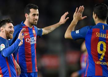 تقارير ميسي وسواريز وبوسكيتس يفكرون في وجهة واحدة للاعتزال