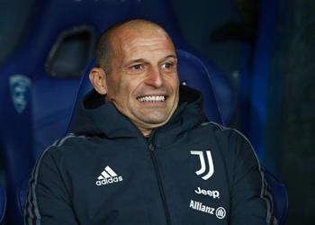 أليجري فلاهوفيتش لديه شخصية ولا يمكن مقارنته بـ كريستيانو رونالدو