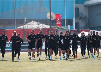 مران الأهلي موسيماني يحاضر اللاعبين وأيمن أشرف يبدأ الجري