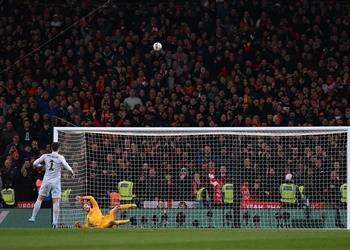 فيديو بمشاركة محمد صلاح ليفربول بطل ا لكأس كاراباو على حساب تشيلسي في مباراة ماراثونية بركلات الترجيح