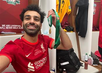جماهير ليفربول بعد الفوز بكأس كاراباو محمد صلاح ينتقم من ميندي ويقترب من الكرة الذهبية