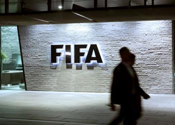 رئيس الاتحاد البولندي يعترض على قرار فيفا ضد روسيا بسبب غزو أوكرانيا